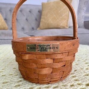 Longaberger 1992 Hand Woven Discovery Basket